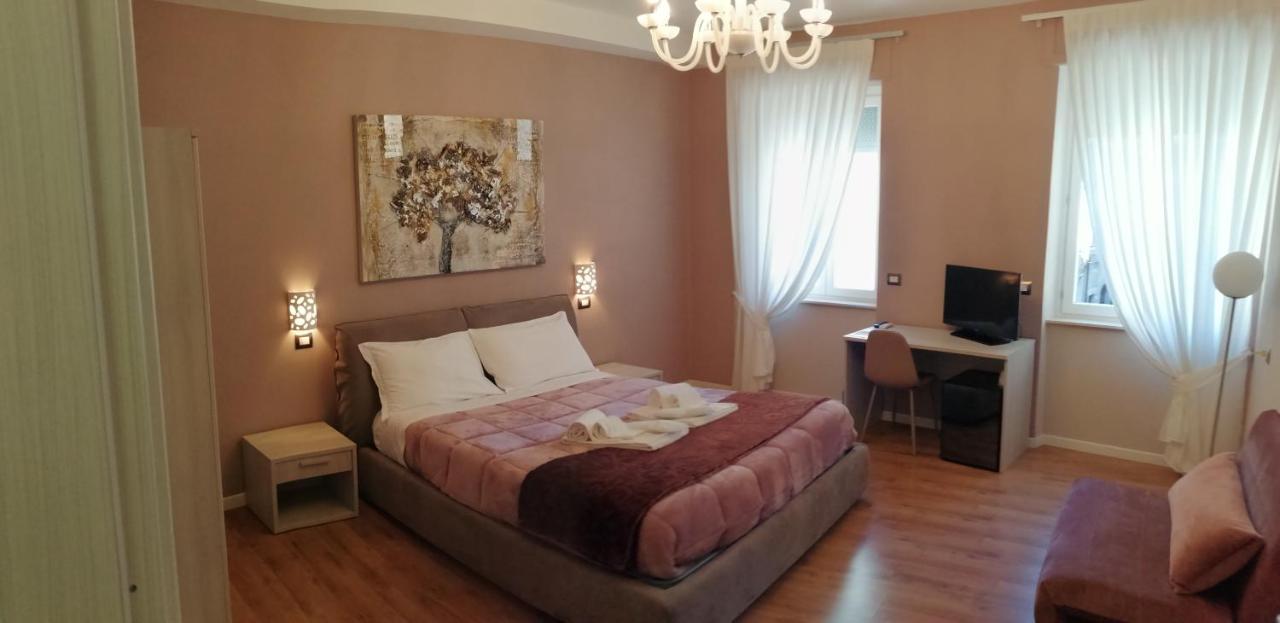 Km 0 Dal Centro By Tiziana Monaldi Hotell Pitigliano Eksteriør bilde